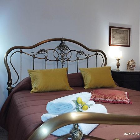 La Casa Di Nana Il Baglio Apartment Palermo Luaran gambar
