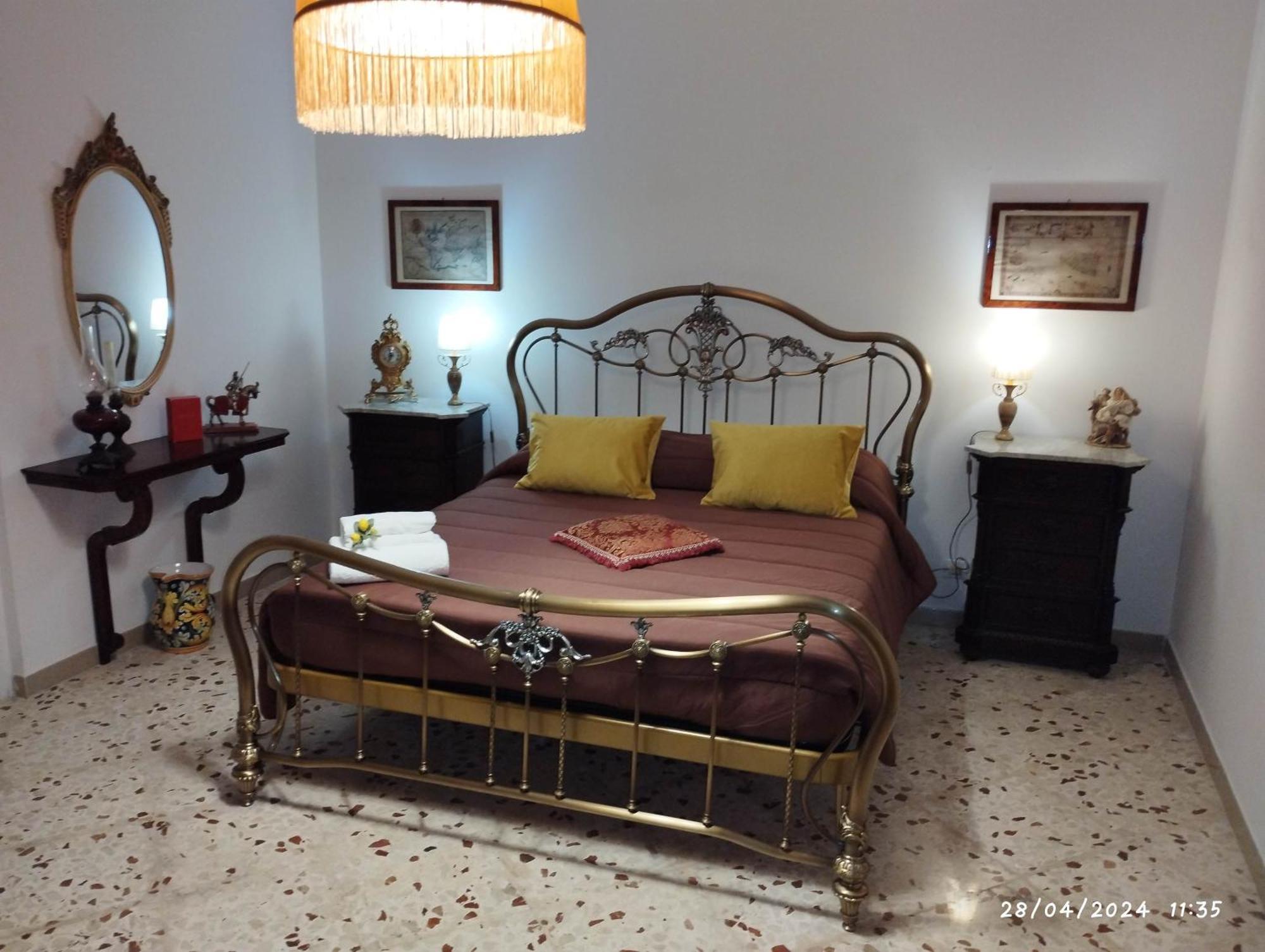 La Casa Di Nana Il Baglio Apartment Palermo Luaran gambar